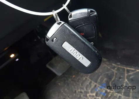 2018 Jeep Cherokee Limited Fwd из США, поврежденный, VIN 1C4PJLDB1JD618446